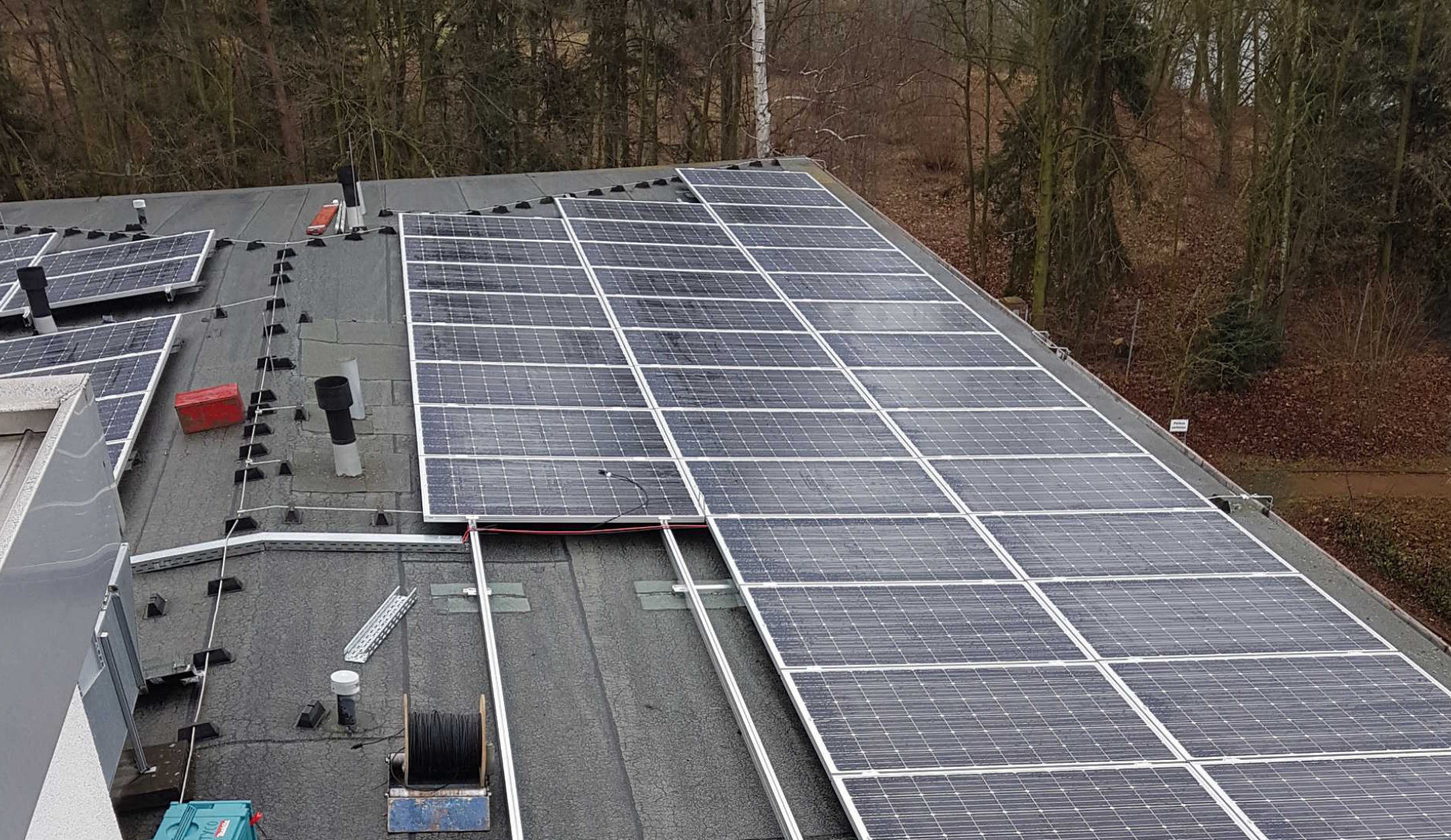 Solaranlage auf dem Hoteldach