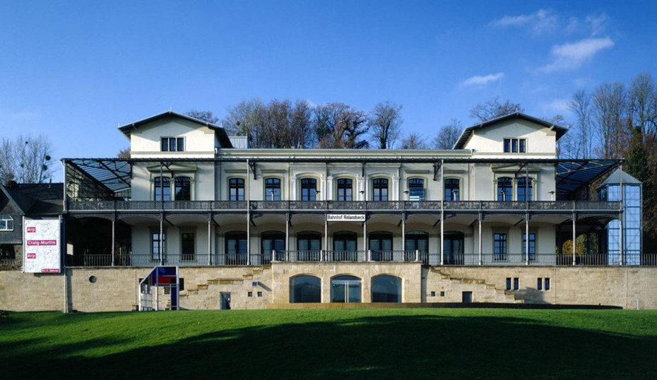 Arp Museum Bahnhof Rolandseck